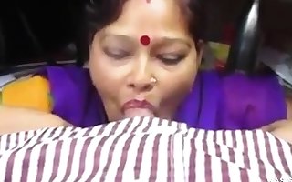 Desi aunty Brobdingnagian blowjob added to deepthroat drank cum